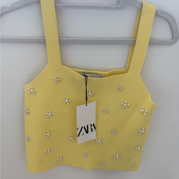 Zara Tops - Zara Lemon Pearl-Appliqué Crop Top